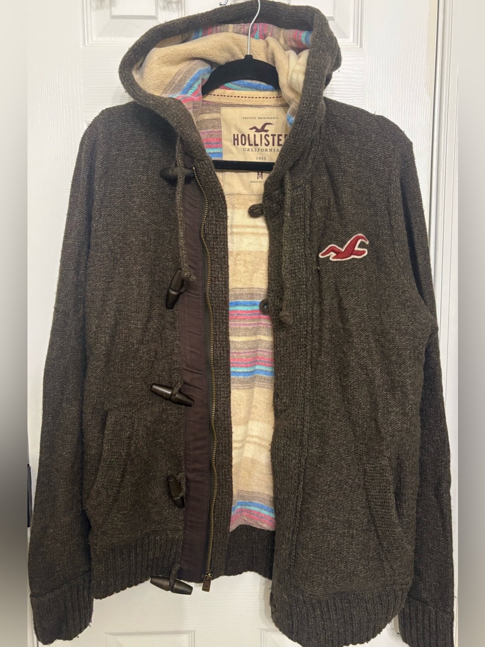 Hollister Men's Dark Brown Hooded Knit Jacket with Cream Lined Hood